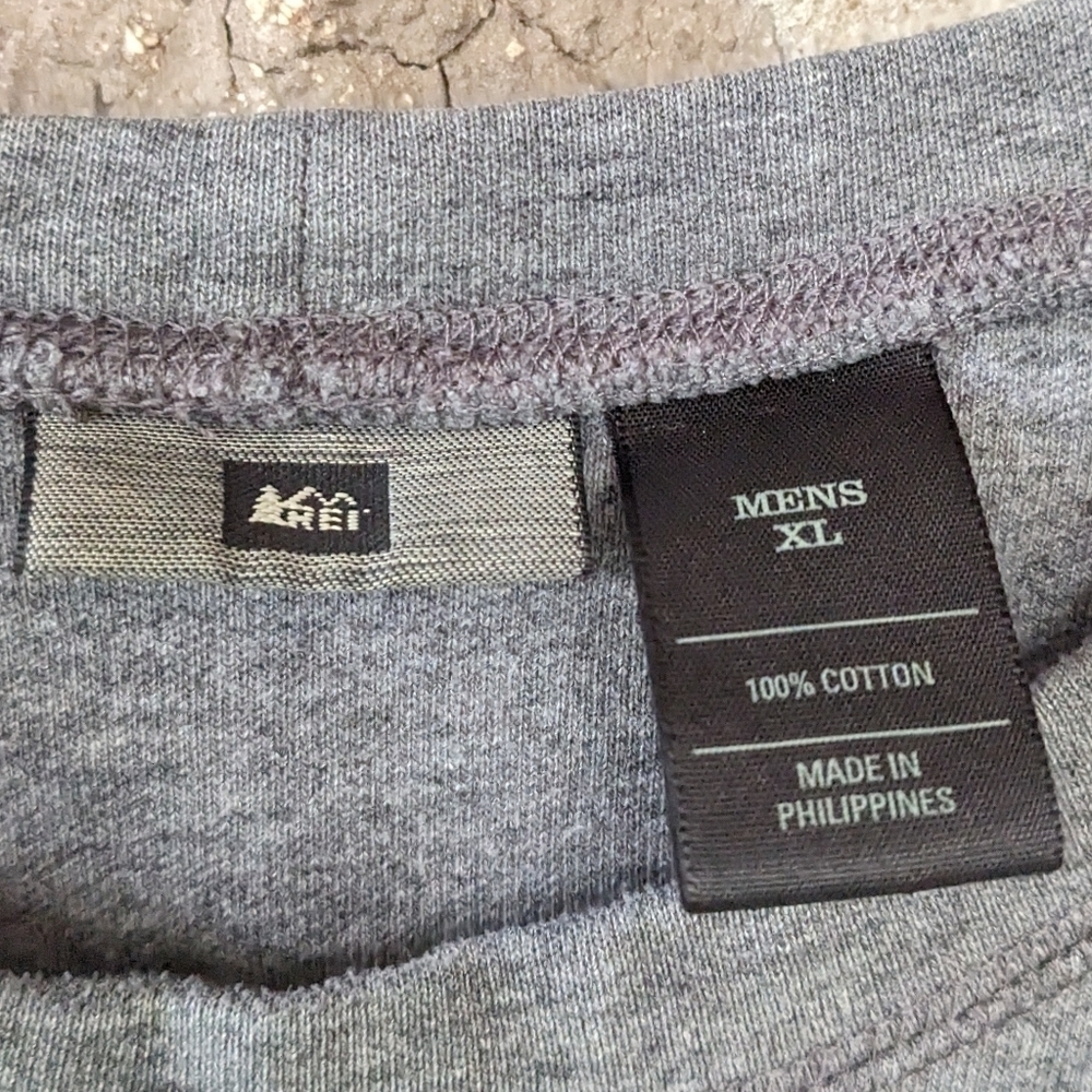 REI Co-Op Heather Gray Long Sleeve Crew Neck Heavyweight Knit Shirt XL - Picture 2 of 5